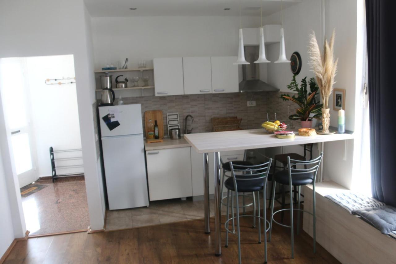 זאדאר Cosy Apartment - 10 Minutes Walk To Sea מראה חיצוני תמונה